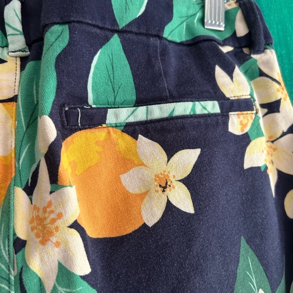 Old Navy Pixie Pants Jeans Chic Lemon Print Size 10 Stretch Skinny - Picture 15 of 16